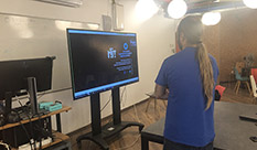 סטודנטים יצרו משחקים דיסטופיים ב-VR על בסיס סדרות טלוויזיה