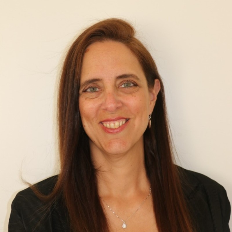 Dr. Amzaleg Meital