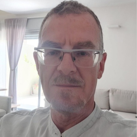 Dr. Peleg Erez