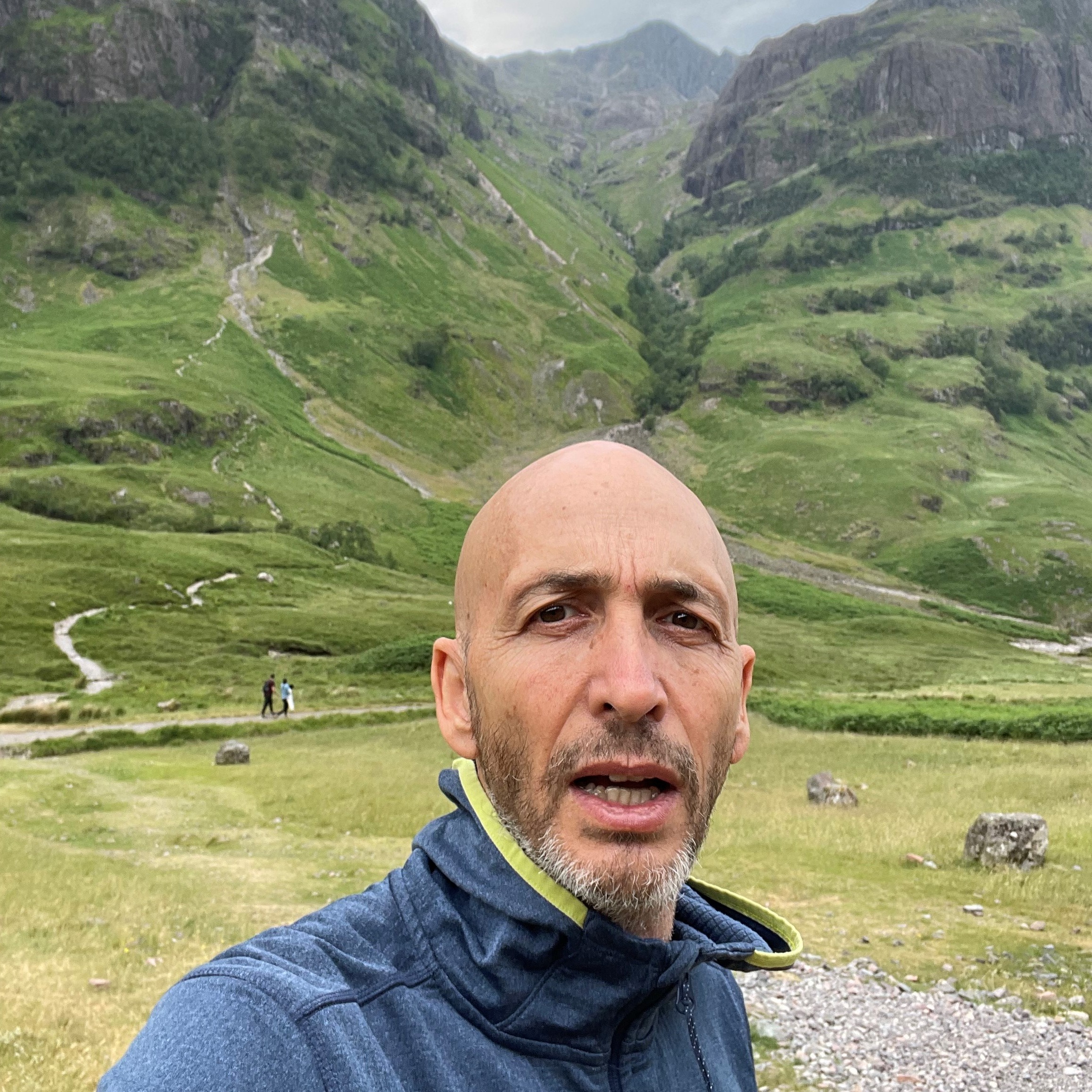 Dr. Katz Gilad
