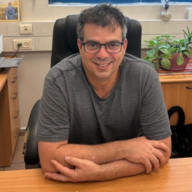 Dr. Segev Elad