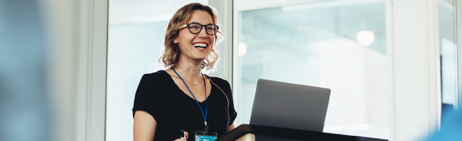 אילוסטרציה - סדנת סטוריטילינג למעצבים