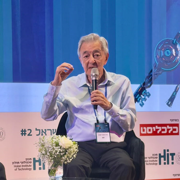 פרופ' אדוארד יעקובוב, נשיא המכון. צילום: אילנית קיצוני